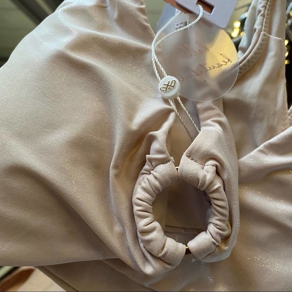 PilyQ metallic shimmery cream bikini top Sz S - Picture 3 of 7